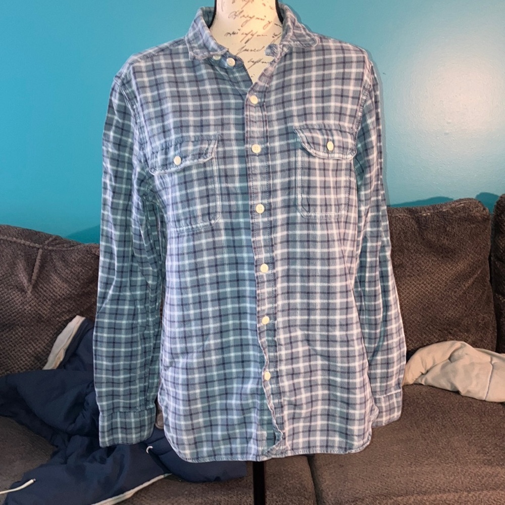 🎉4 for $20 AE Classic Fit Flannel, Medium